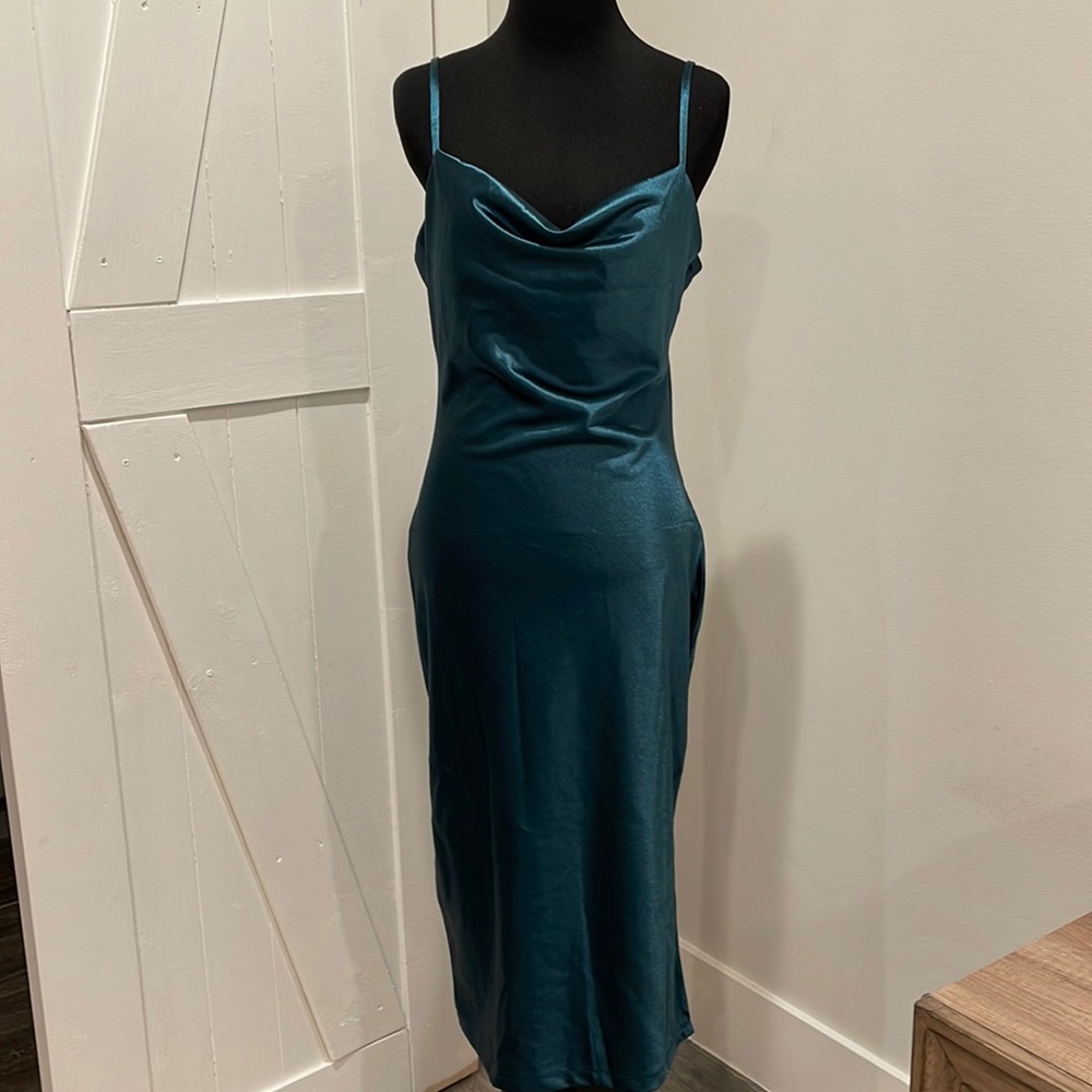 Women's Sleeveless Spaghetti Strap Satin Dress